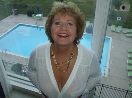 bbw mature nude cougars beautiful img