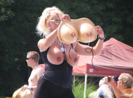 free chubby milfs porn hot sex pics