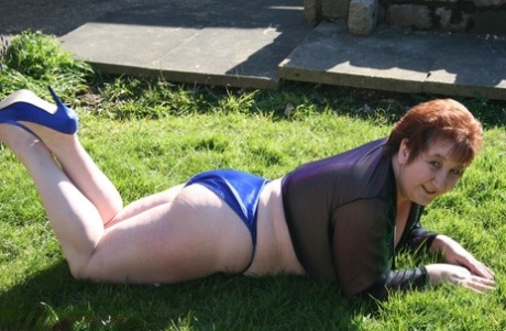 amateur curvy brunette pov art porn image