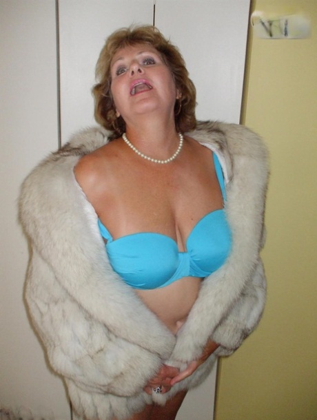 fat irish nudes gallery