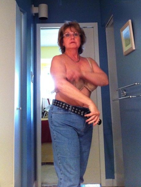 bbw bbc public hot img