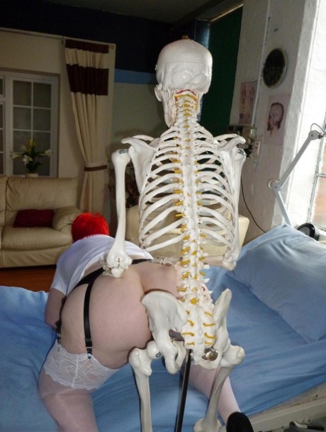 fat ass robot hot nude photo