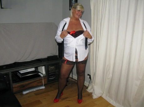 bbw widow sexy nude archive