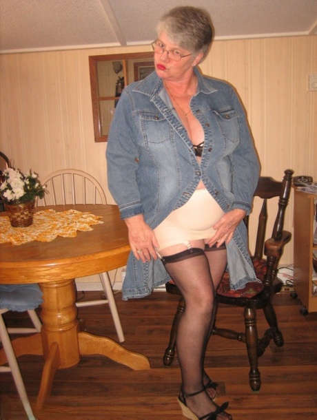 french bbw outdoor free sexy photo