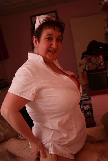 chubby granny gets anal action art xxx picture