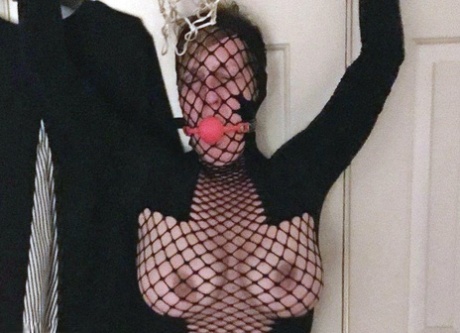 fat wife fucks for first time on camera exclusive photos