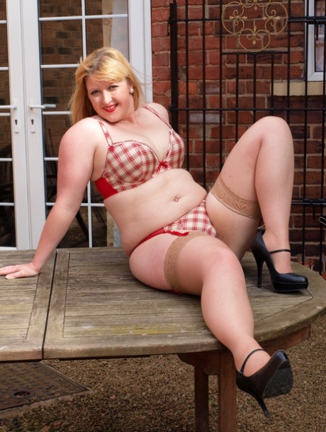 bbw tight pants sexy naked pictures