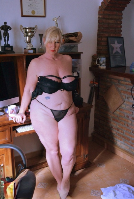 bbw creaming free naked galleries