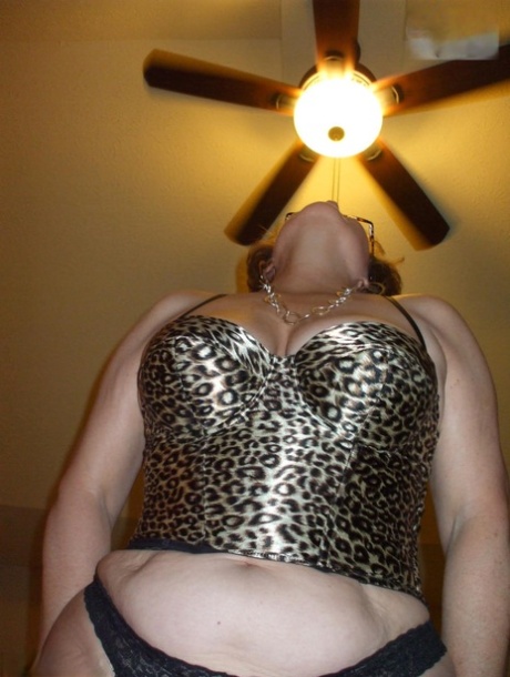 thick madame beautiful nude gallery