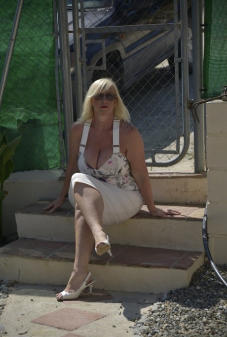 free chubby blonde porn sex img
