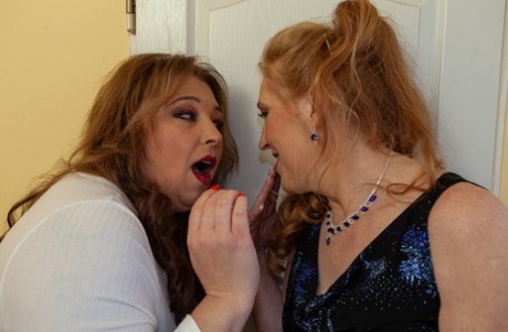 round bbw beautiful image
