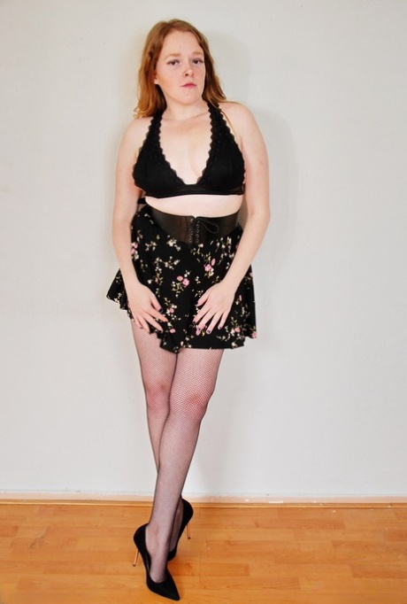 chubby bitch brutal deepthroat sexy nude pictures