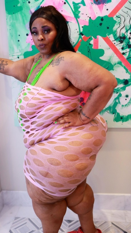 cheating mature chunky pussy art naked galleries