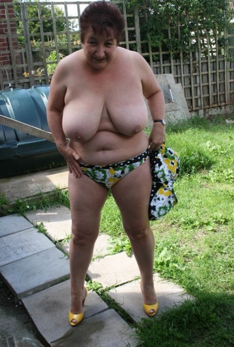 fat ass cop sexy nude pictures