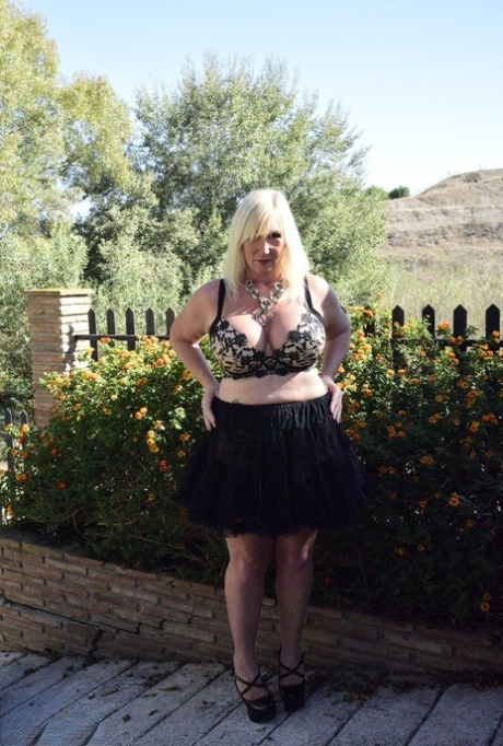 bbw booty spread hot nude archive