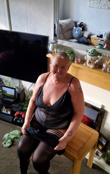 a voluptuous big ass pervert mama is going cum free sex archive