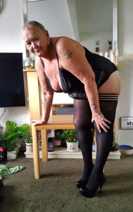 waking up from sleep fat ass playing nice pink pussy art nude pics