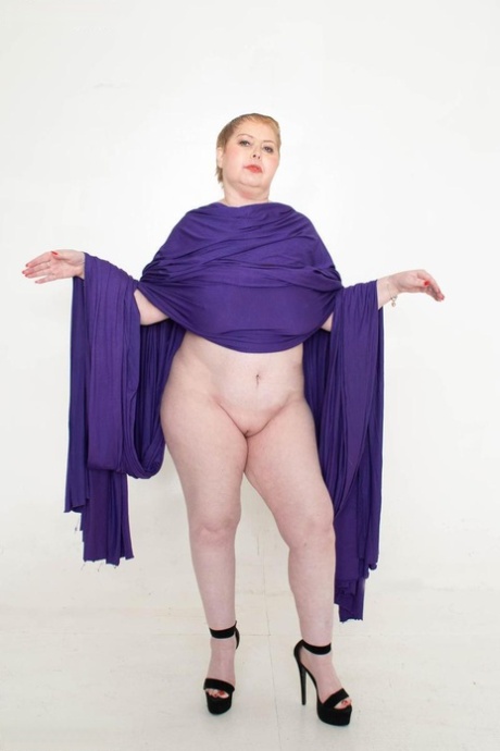 tall blonde fat ass best pic