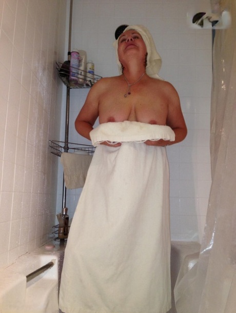 thick latina masturbating beautiful naked image
