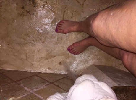 bbw wants more than pool cleaned porn photo