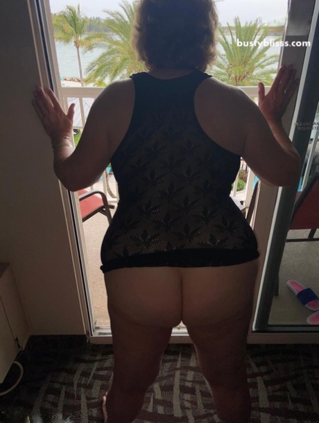 curvy mature stocking best picture