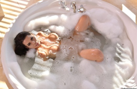 free big fat girls naked sexy photos
