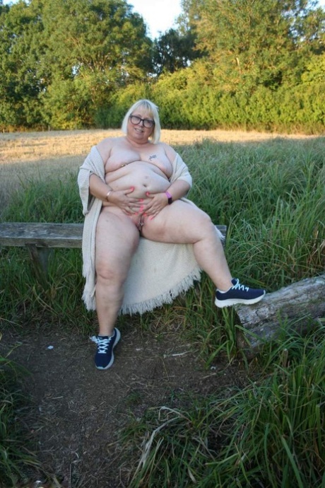 chunky hot chicks pussy pics sex pic