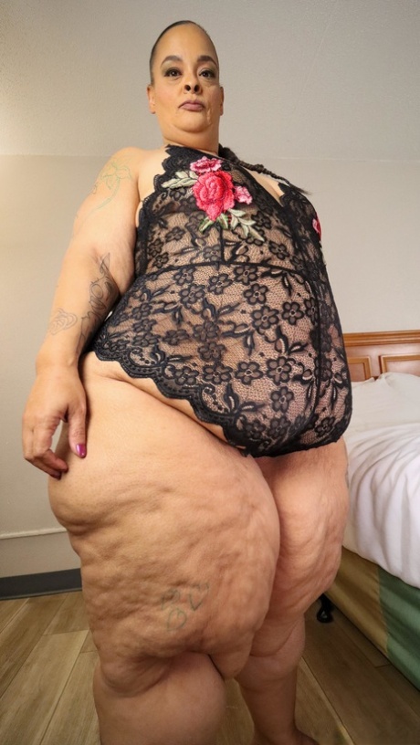 chubby couple having sex naked photos