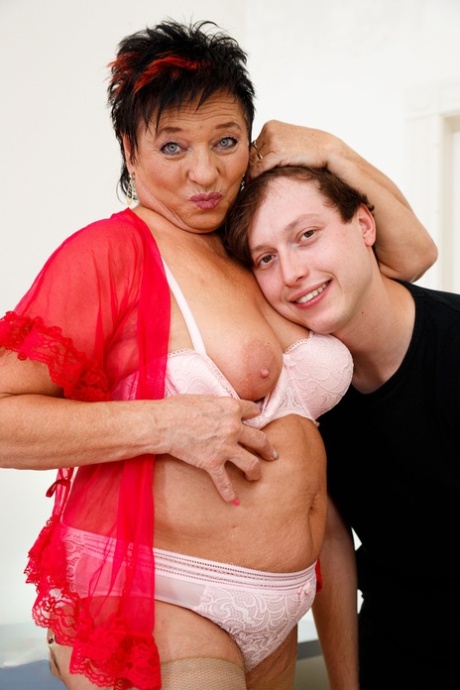 bbw birthing nude pictures
