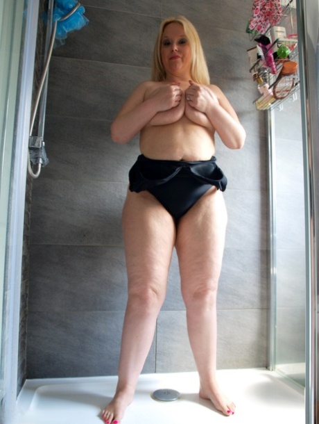 chubby guy getting some anal pornos pic
