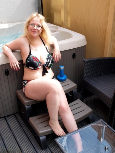 fat bbw slut face and tit fuck free sexy pics