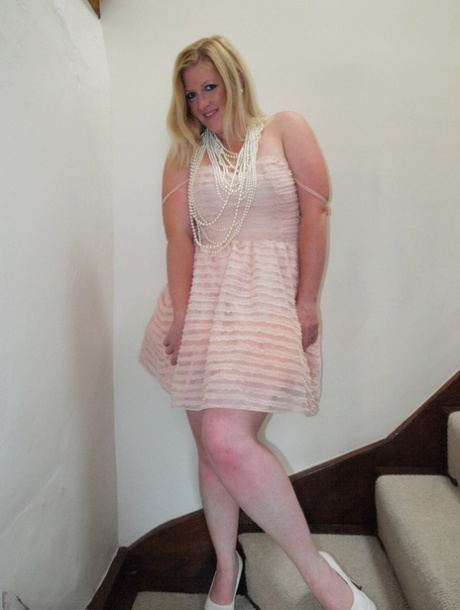 all natural curvy women hd galleries