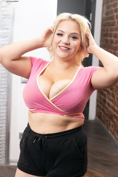 thick bent over free sex image
