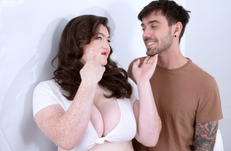 thick mexican amateur free porn pic