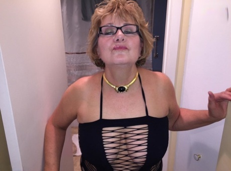 thick ass cop beautiful nude image