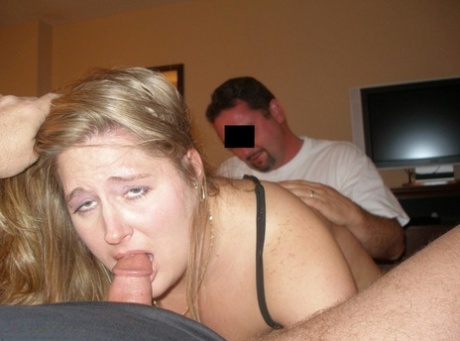 teen blonde serving fat pecker for breakfast art xxx photo