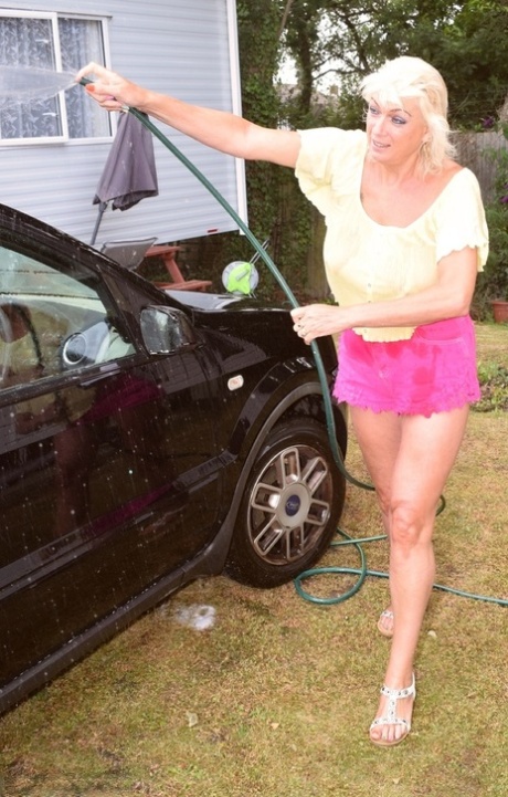 curvy wife cheat art naked pic