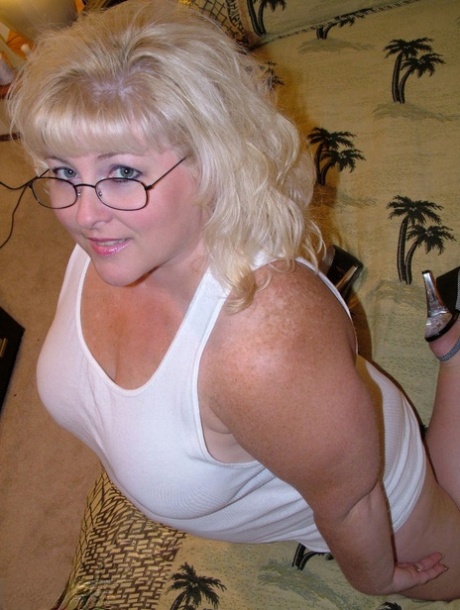 fat mature web cam girl porno gallery
