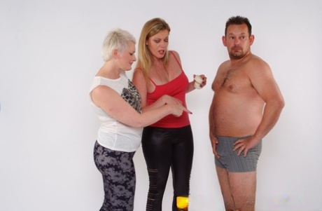 bbw knows what she is doing erotic images