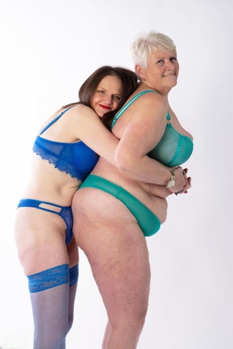 girlfriend with big ass wants to make a porn tape sexy xxx pictures