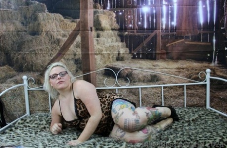 mexican mom freedom son bbw hot naked archive