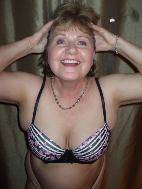 man eating milf bbw pussy hot image