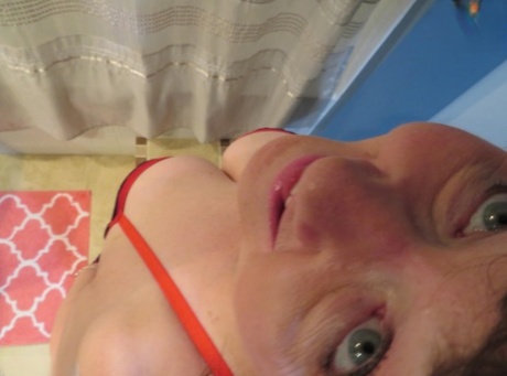 crazy fisting squirting bbw free nude picture
