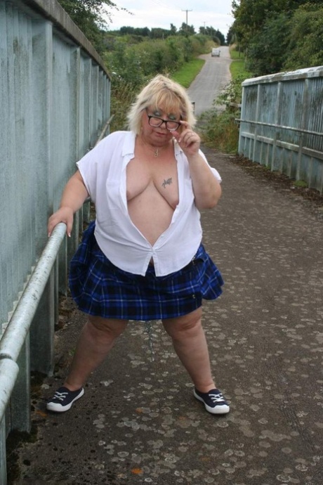 curvy girls compilation top image