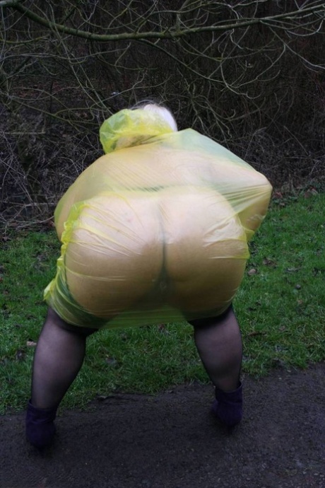 black women with a big booty best photo