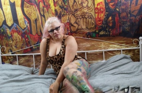 bbw latina huge natural tits hot nude image
