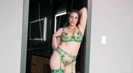 bbc fuck redbone with fat pussy hard free sex picture