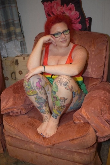 plump redhead pale cunt hot sexy gallery