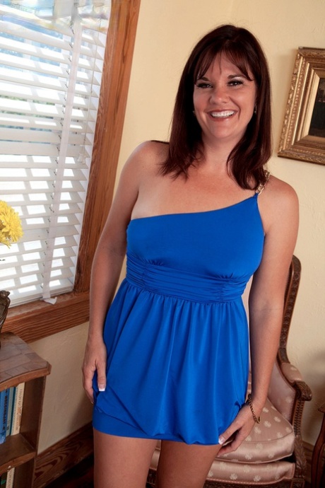 curvy busty mature vixens free sex img