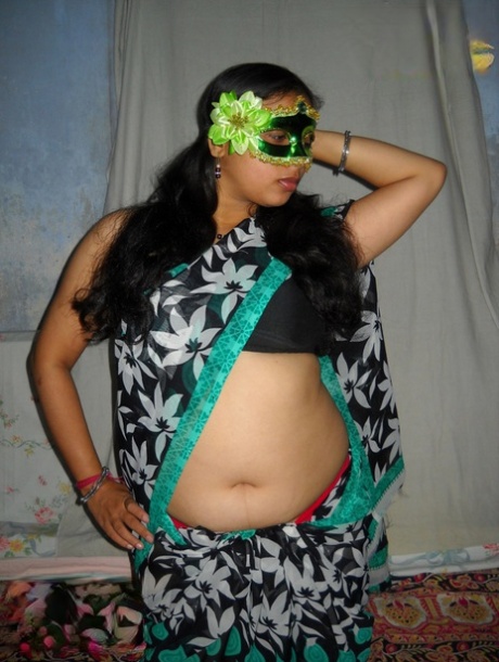 thick latina milf pov adult photos